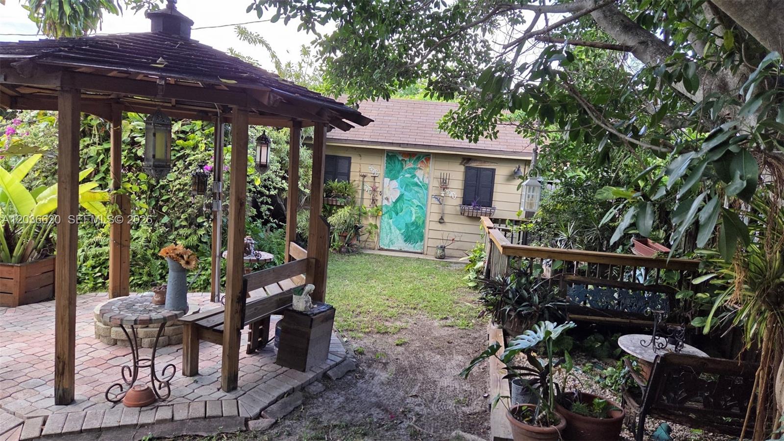 3511 SW 105th Court
