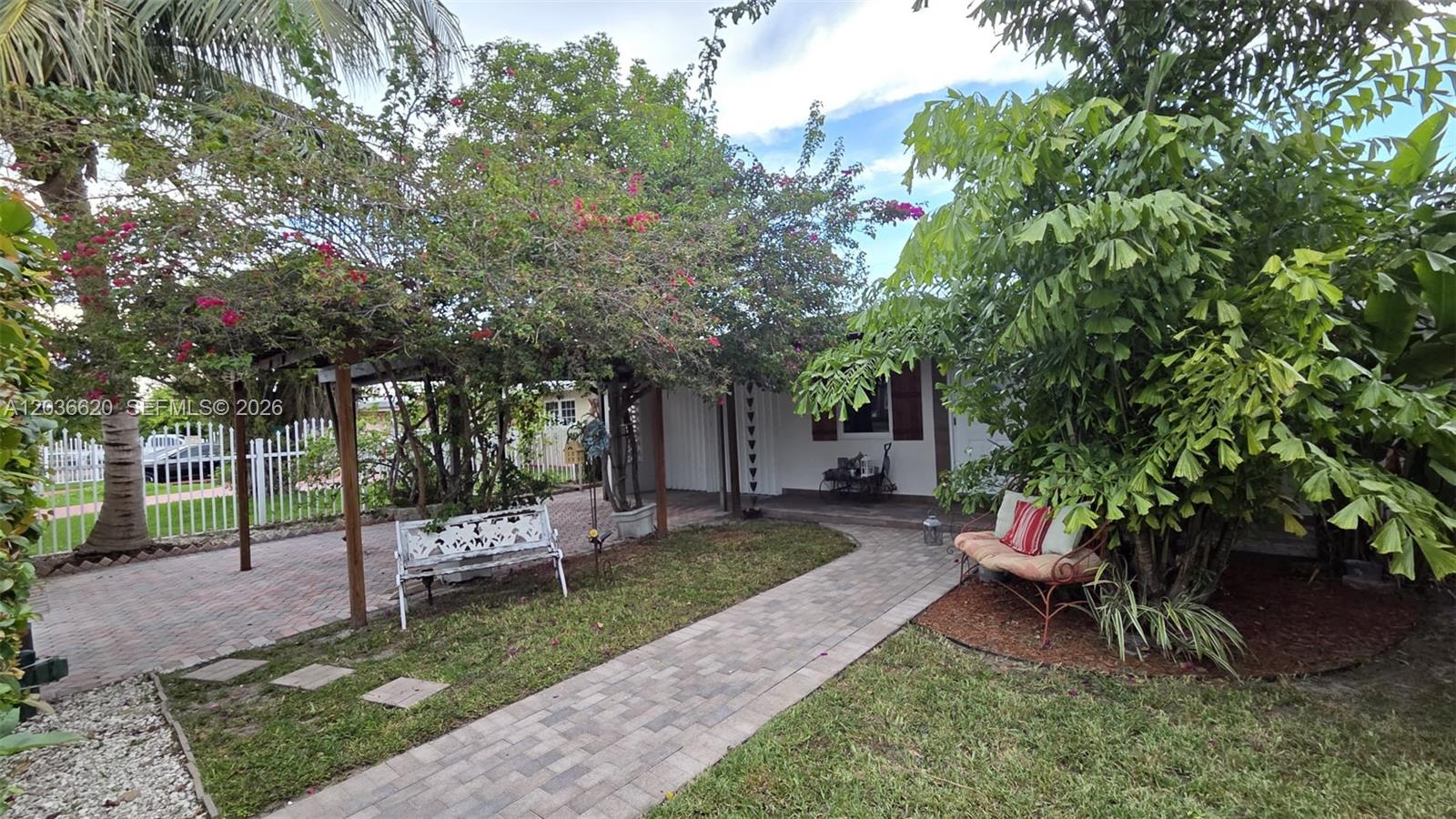 3511 SW 105th Court
