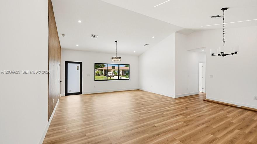 1140 NE 201st Terrace