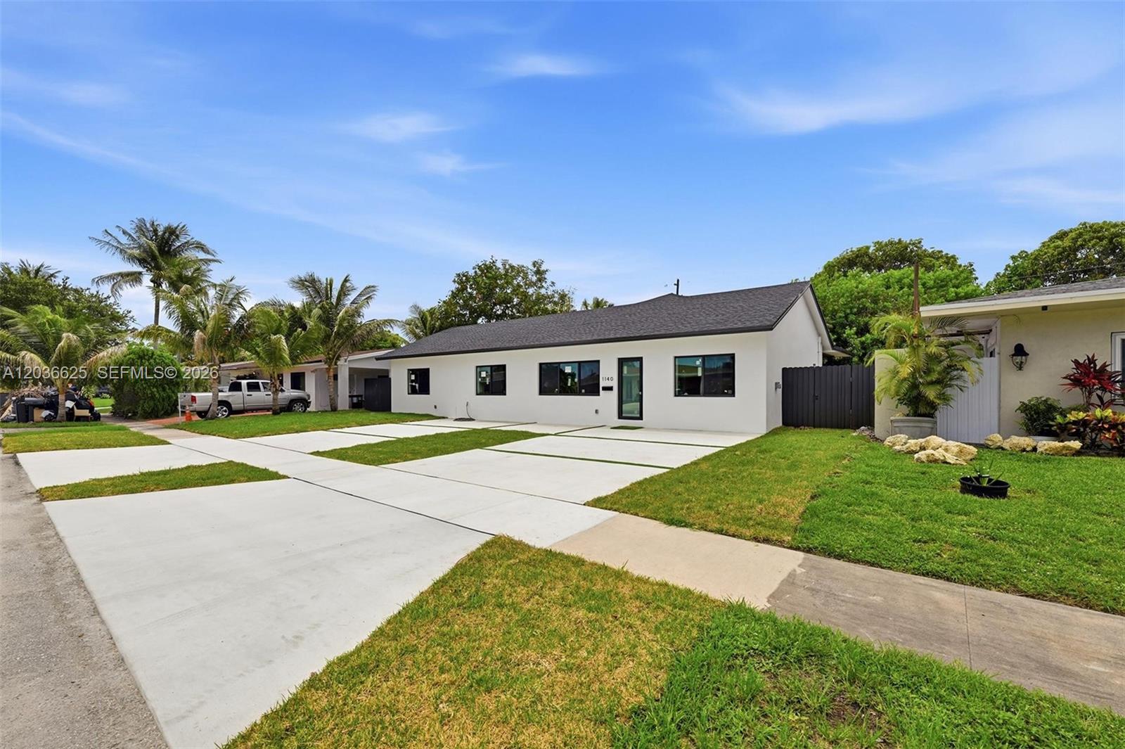 1140 NE 201st Terrace