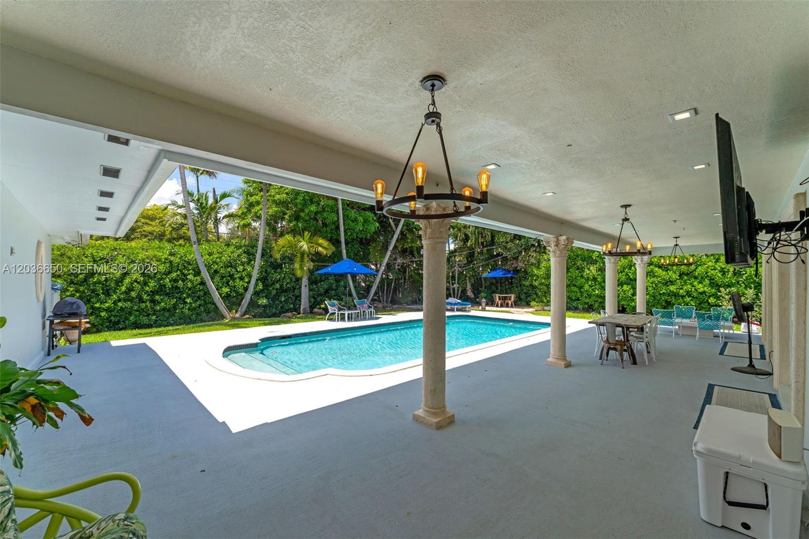 6561 Marlin Drive
