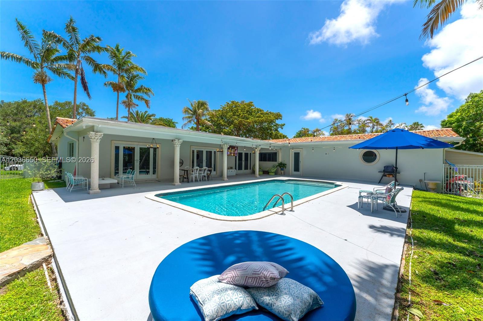 6561 Marlin Drive