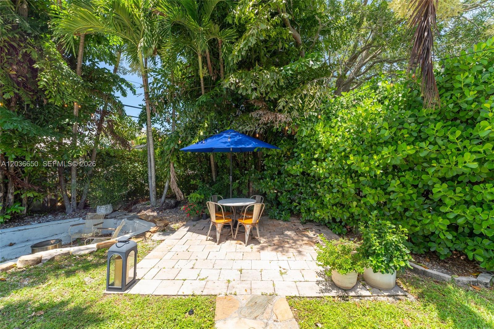 6561 Marlin Drive