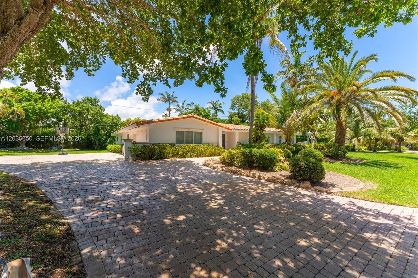 6561 Marlin Drive