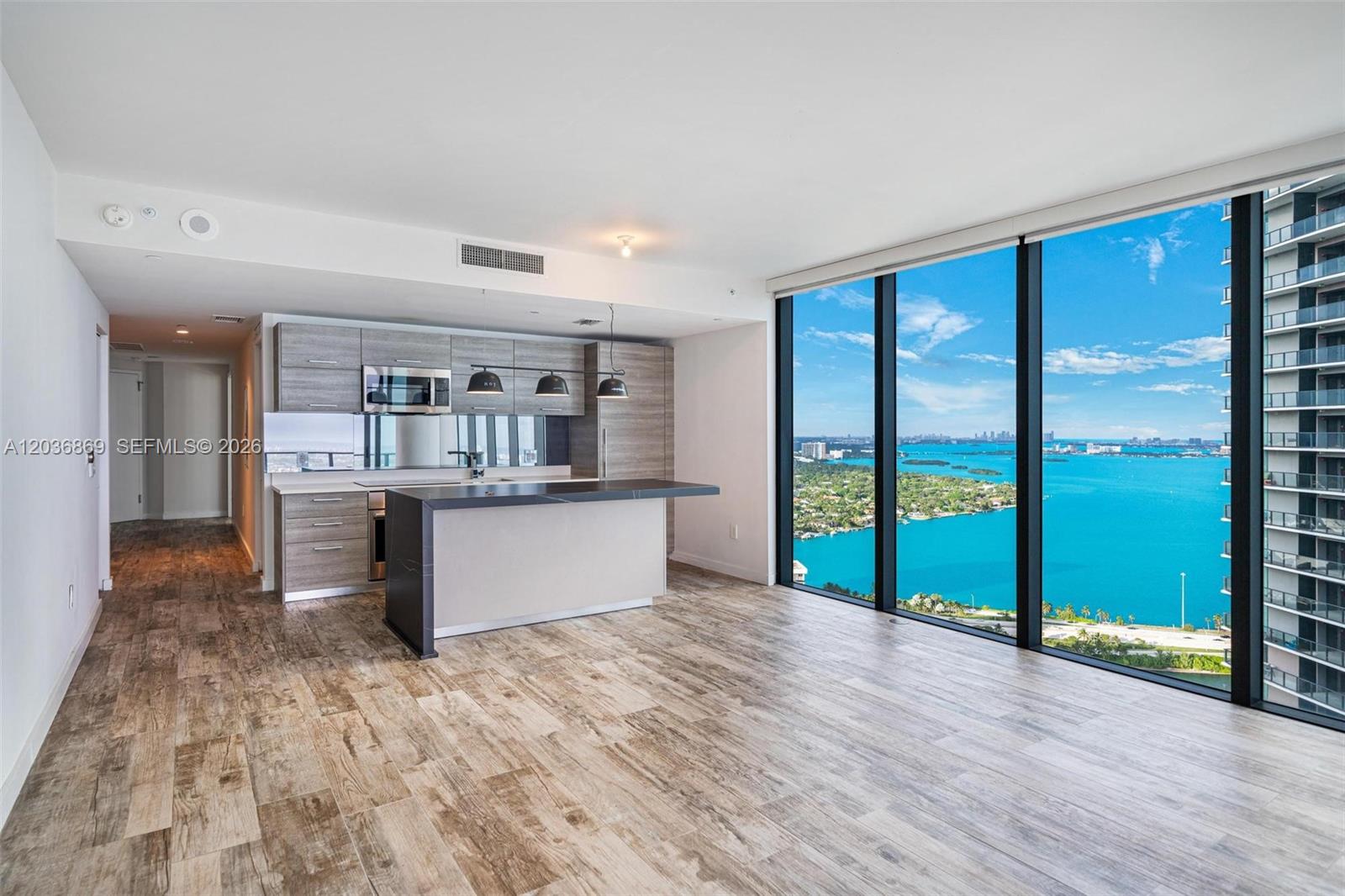 650 NE 32nd Street