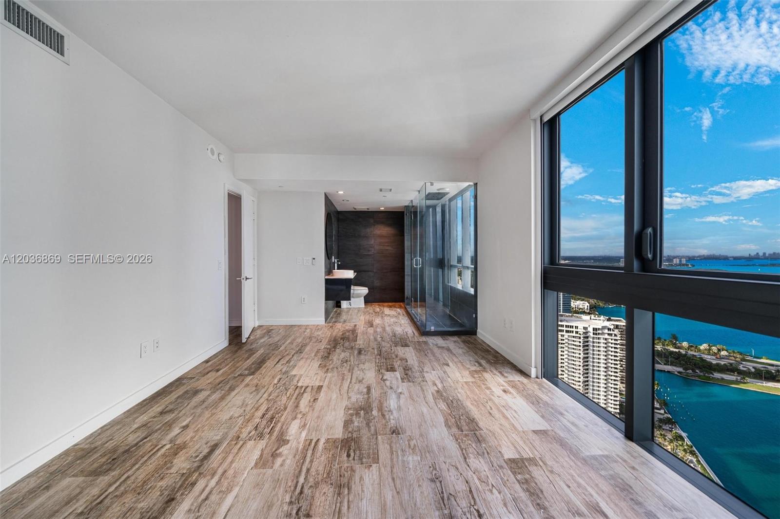 650 NE 32nd Street