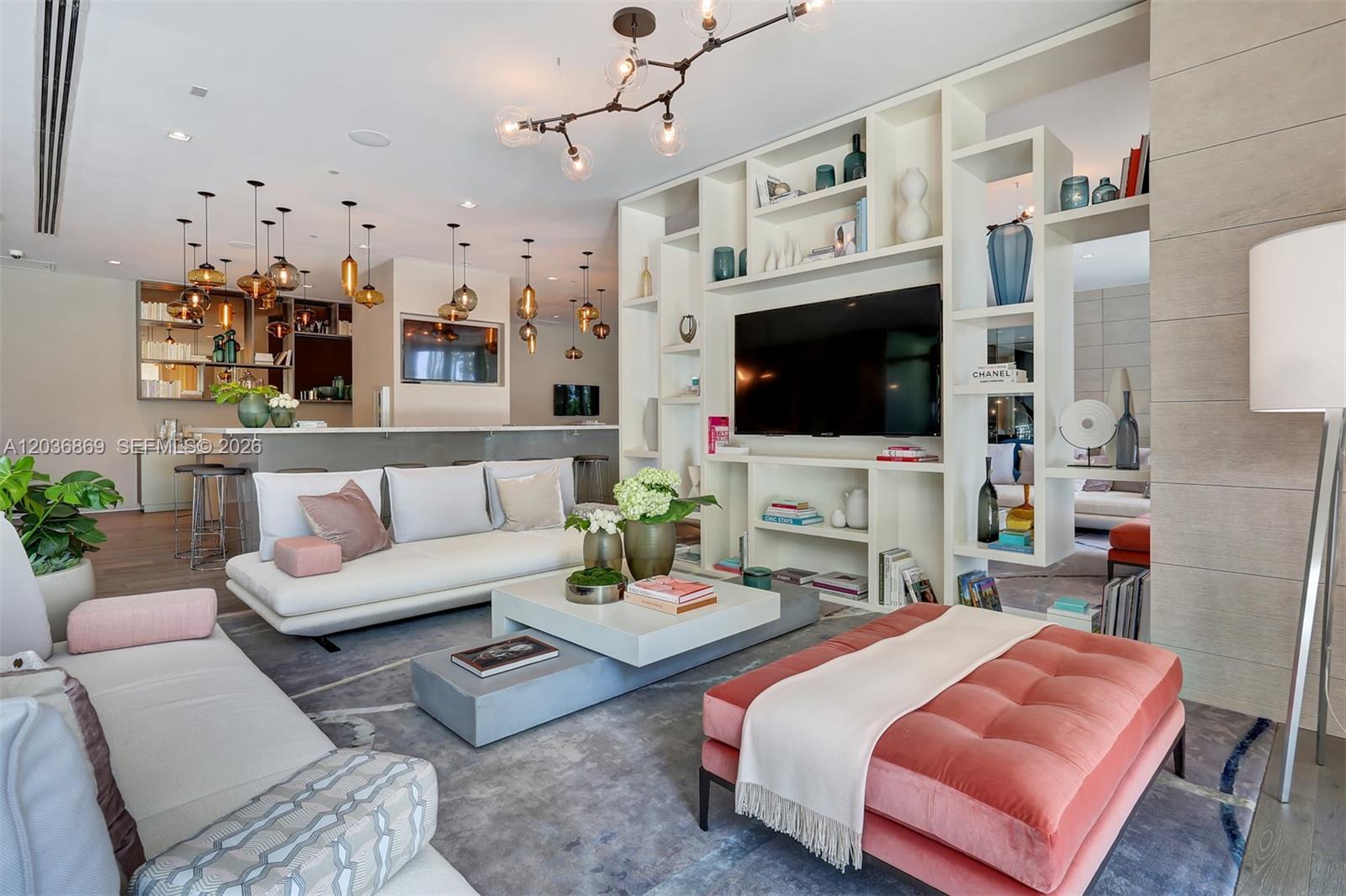 650 NE 32nd Street