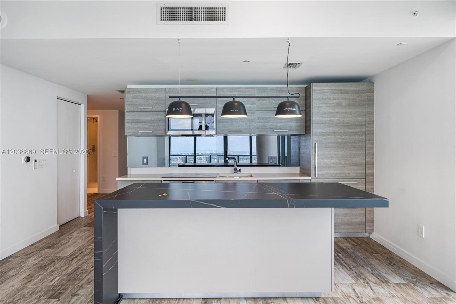 650 NE 32nd Street