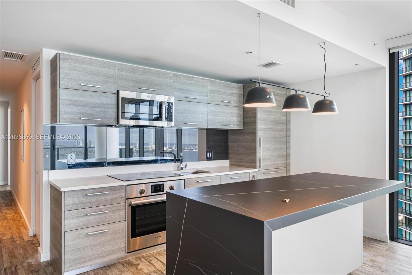 650 NE 32nd Street