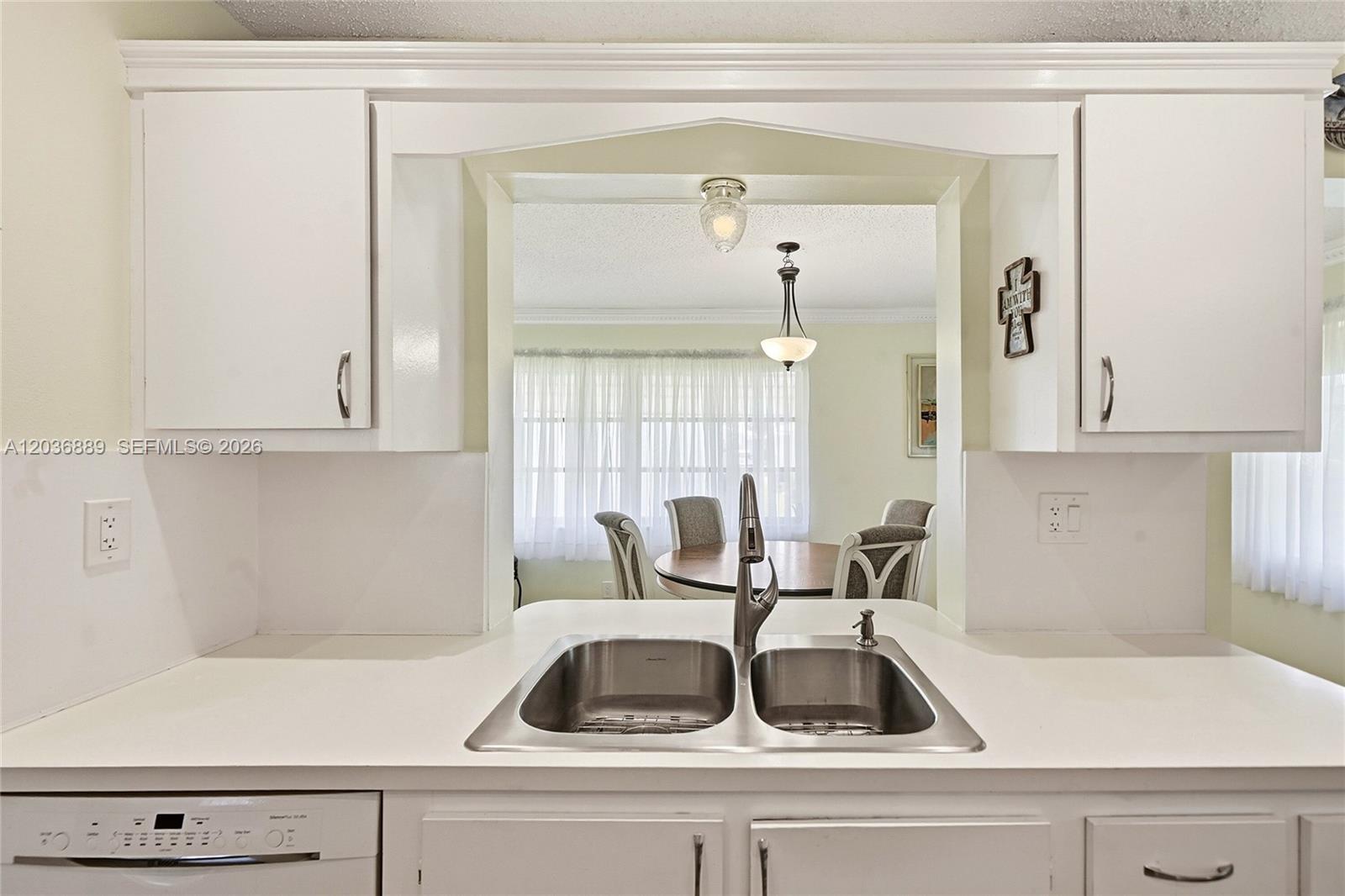 1702 SW 22nd Street gallery image #18