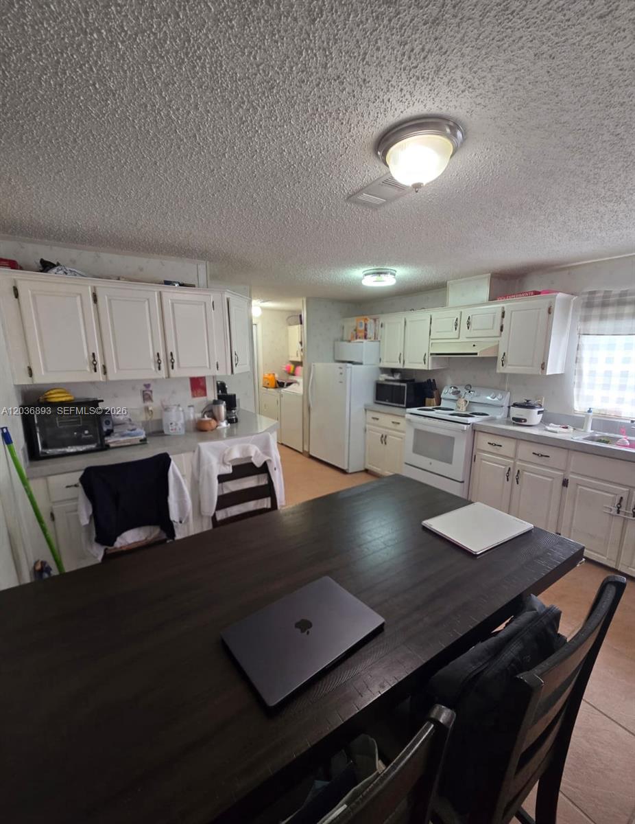 1061 SW 131 Place
