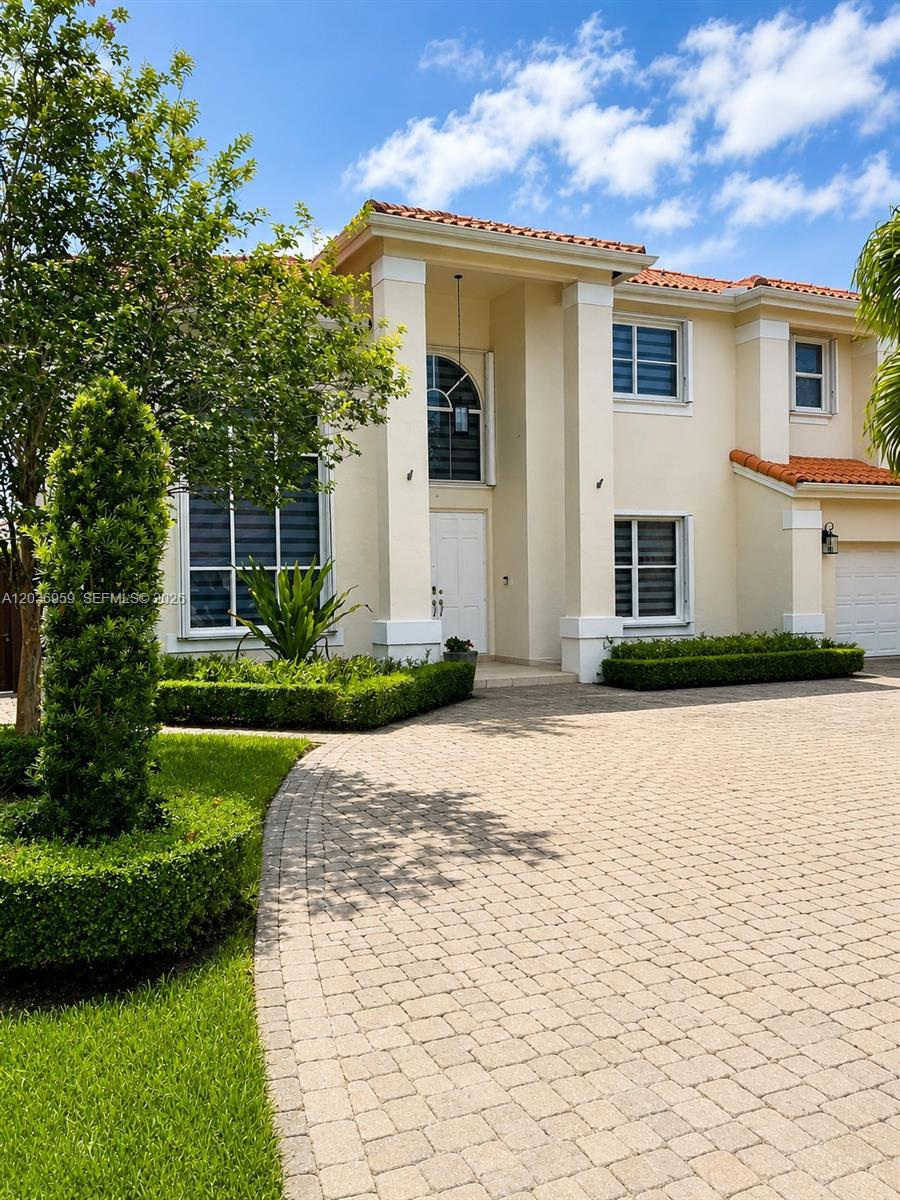 4221 SW 154th Place