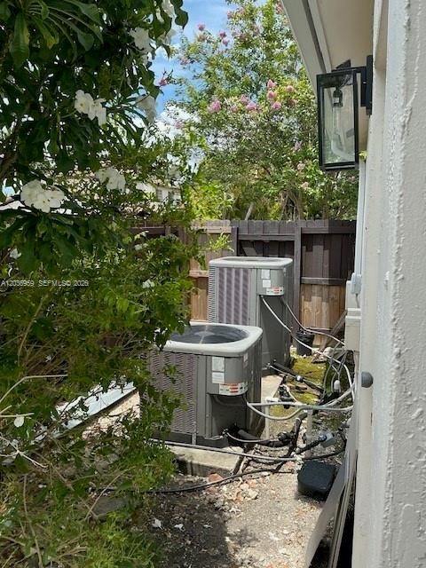 4221 SW 154th Place