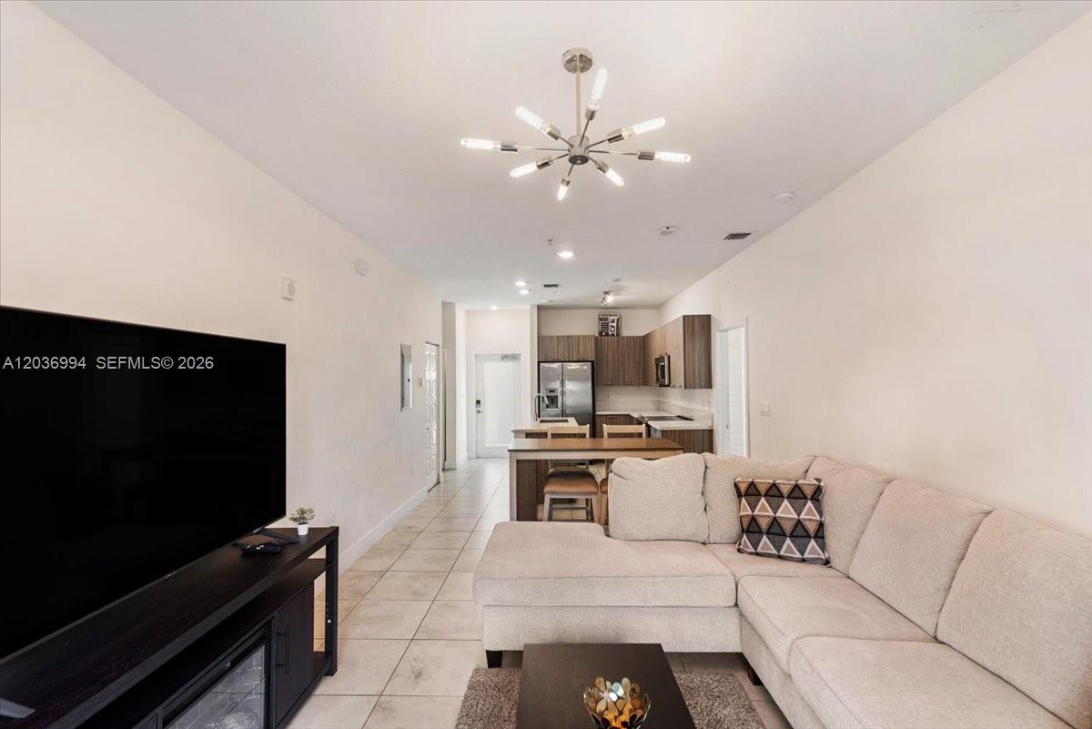 4636 NW 84th Avenue