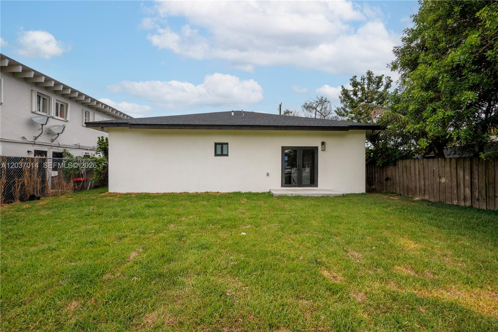 426 SW 9th Avenue