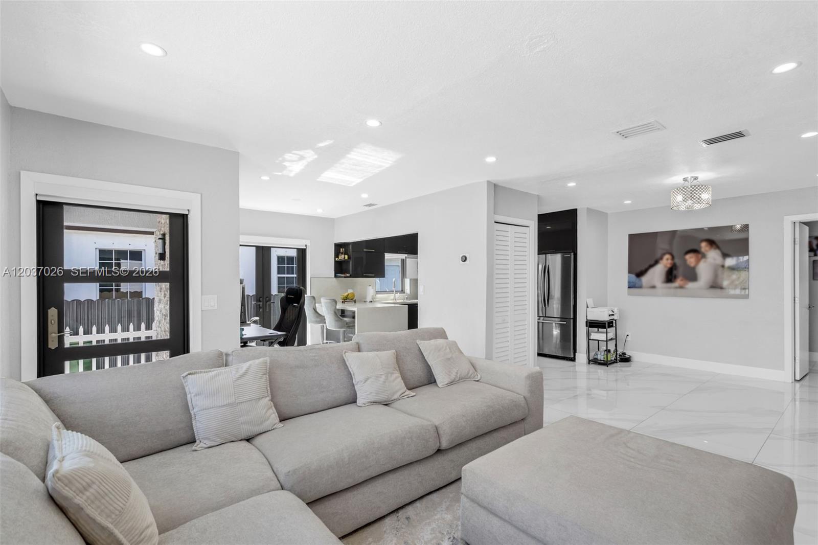 11 W 59th Street
