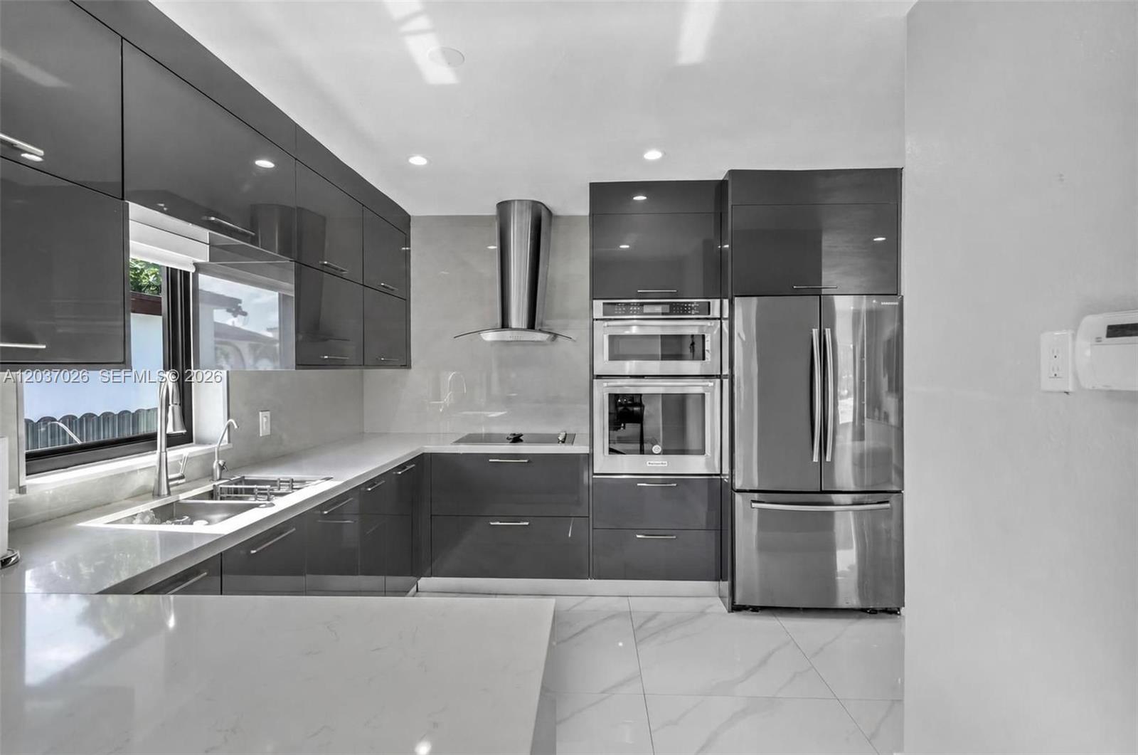 11 W 59th Street