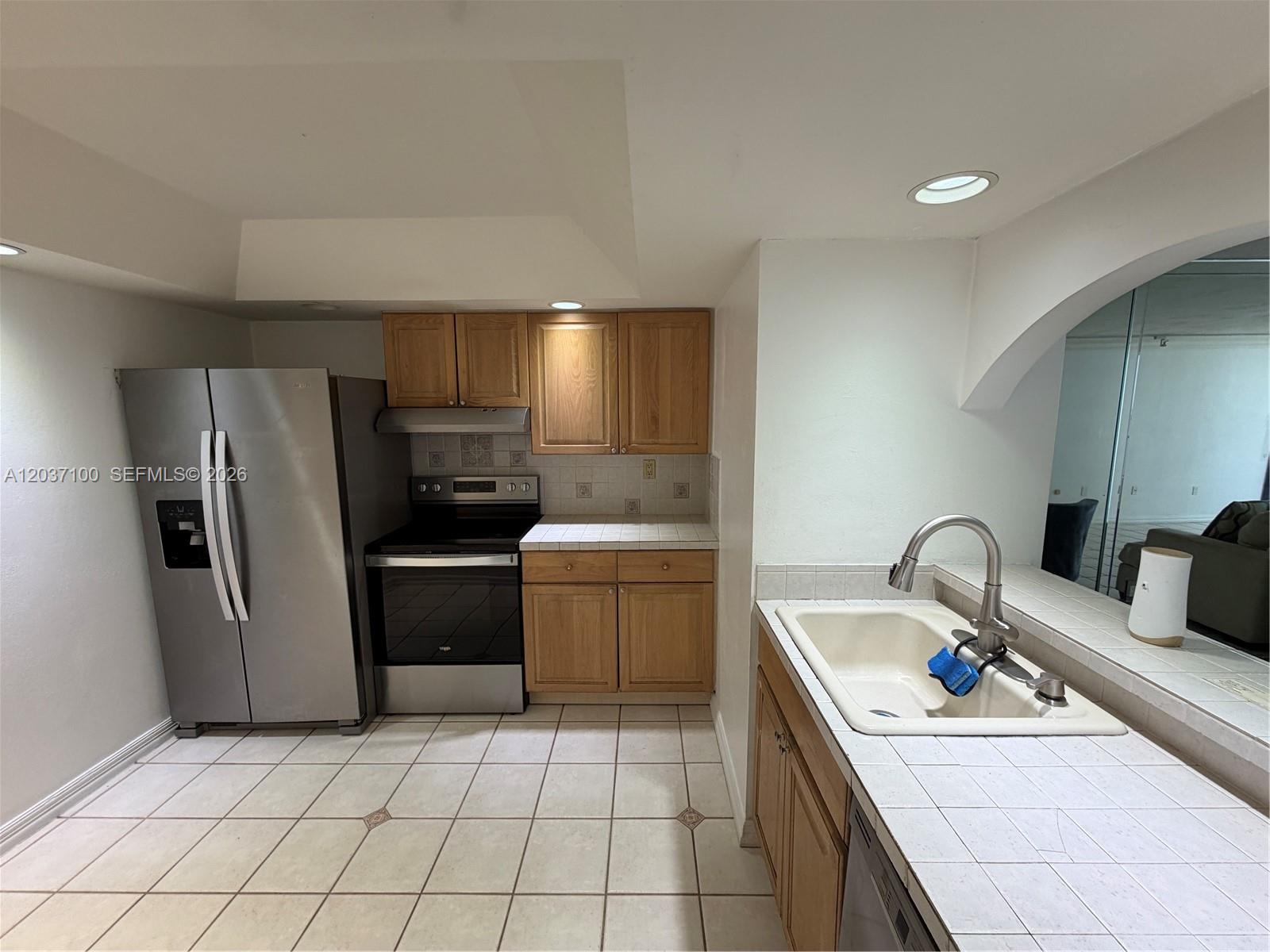 555 NE 15th Street
