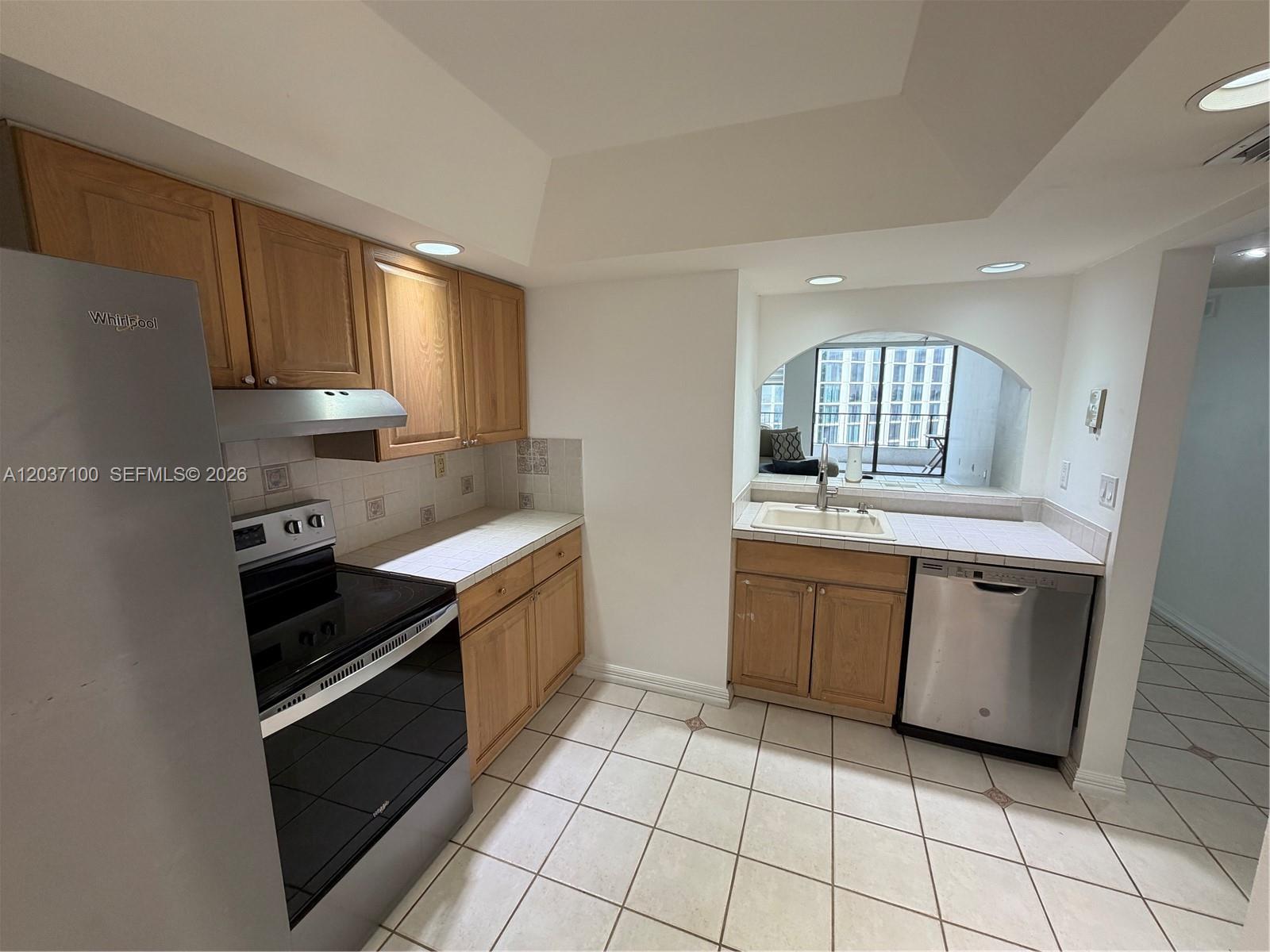 555 NE 15th Street