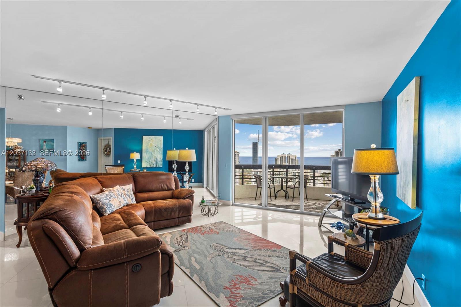 3500 Mystic Pointe Drive