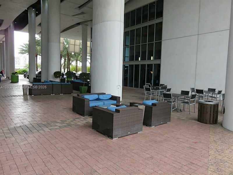 185 SW 7th Street
