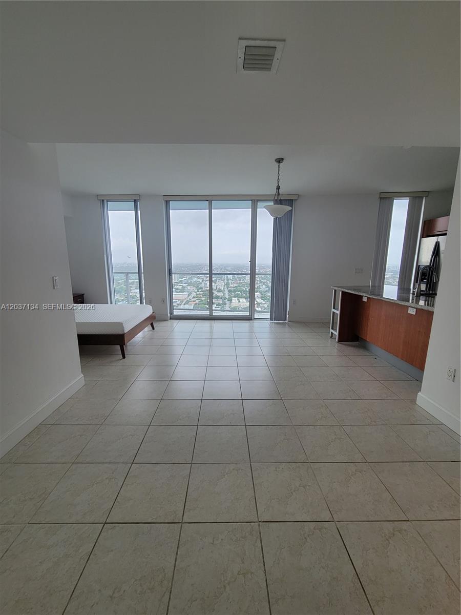 185 SW 7th Street
