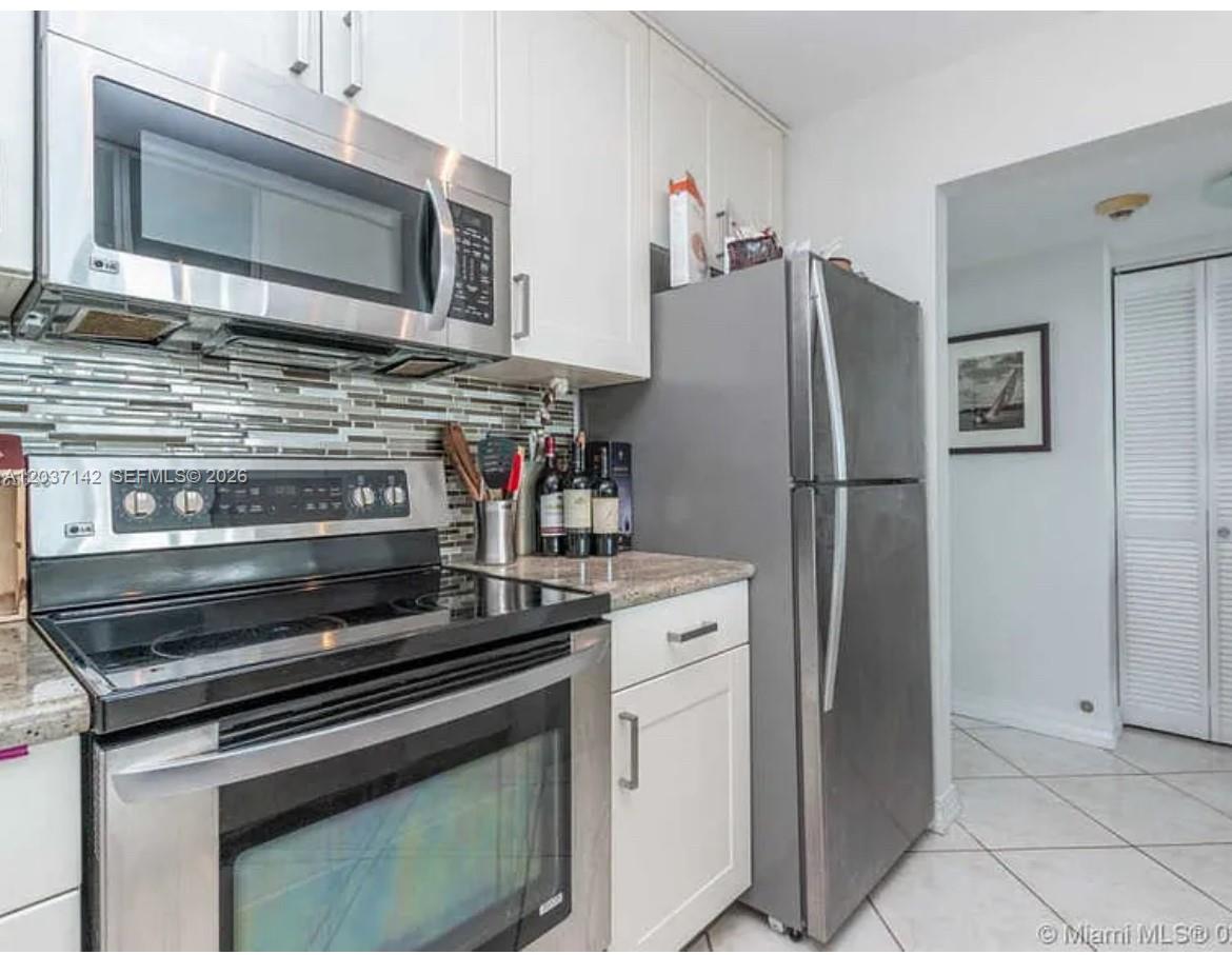 600 NE 36th Street