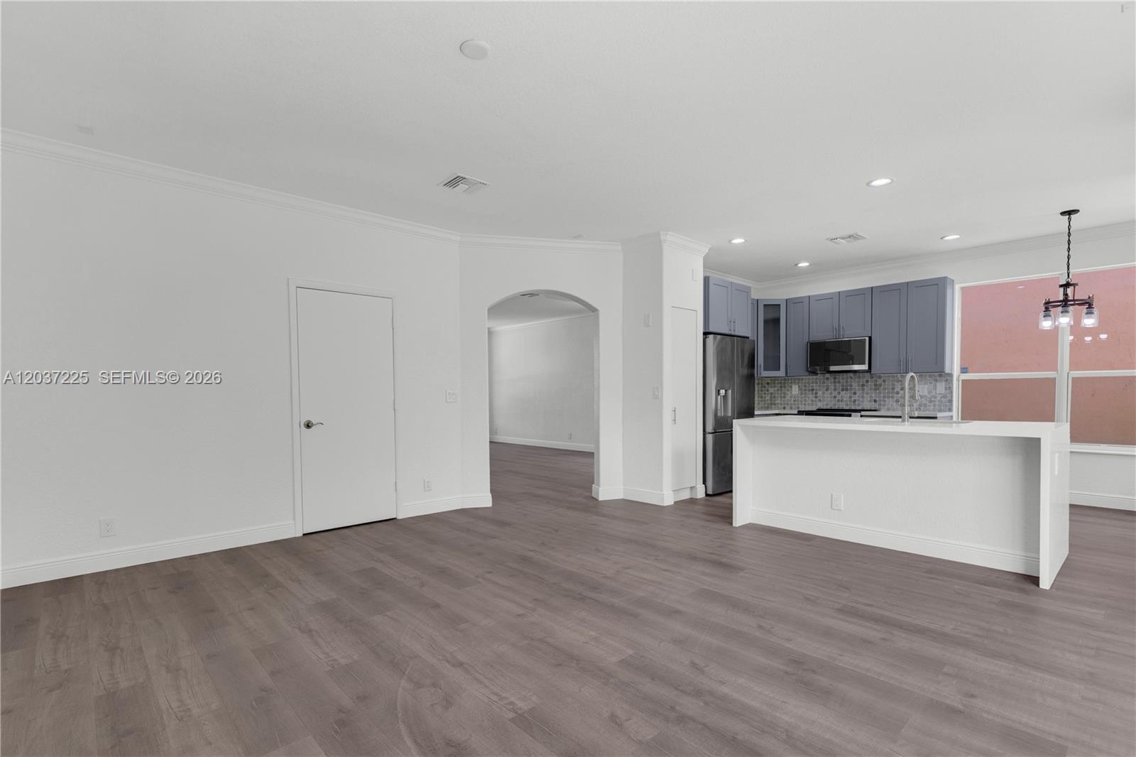 4331 Lake Tahoe Circle