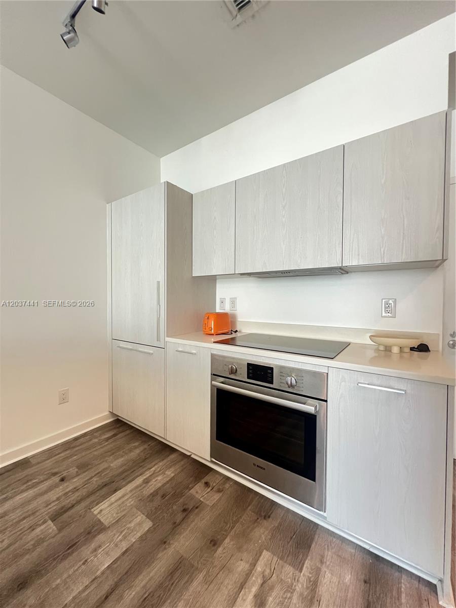 501 NE 31st Street