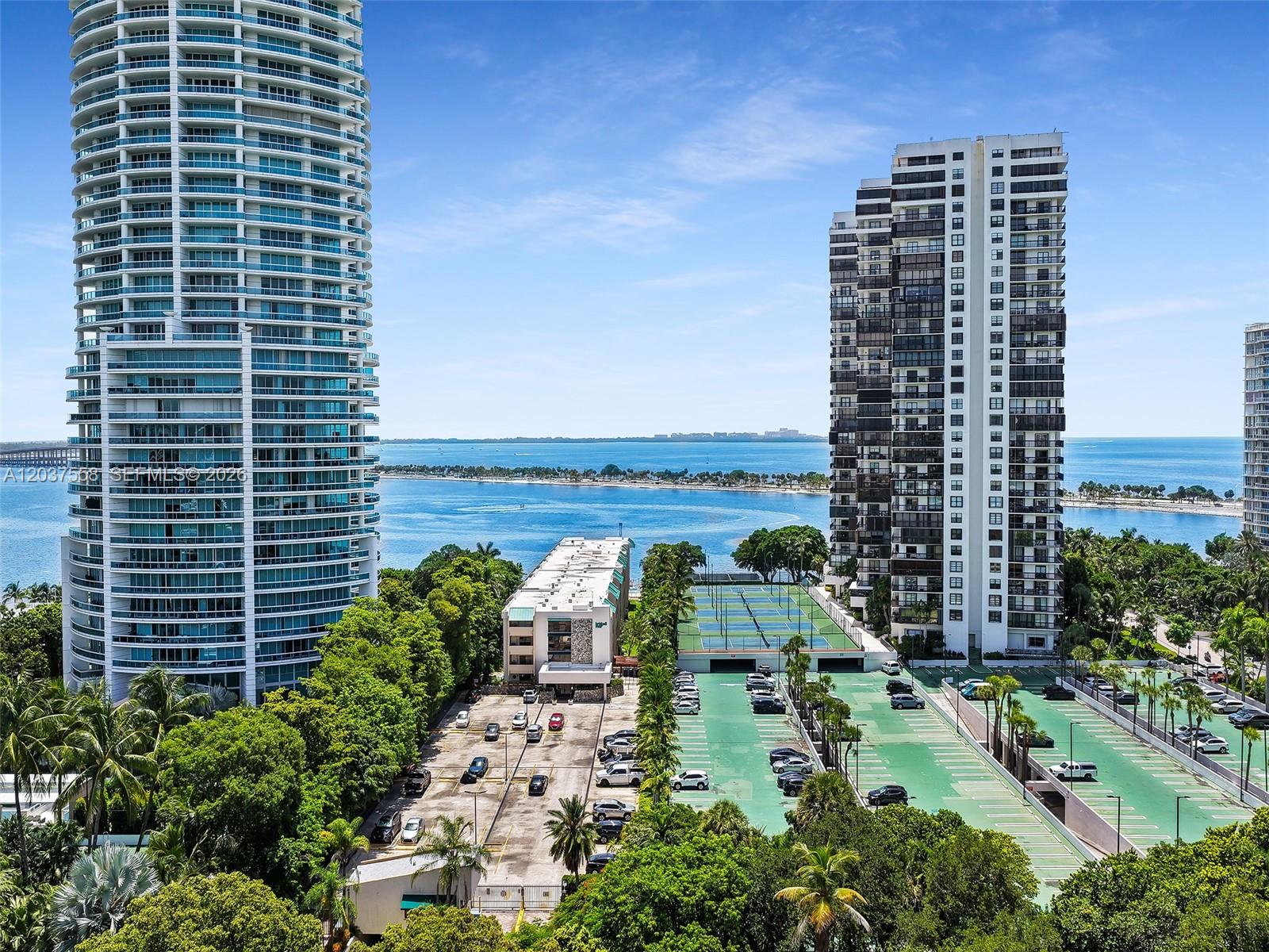 2200 Brickell Avenue gallery image #93