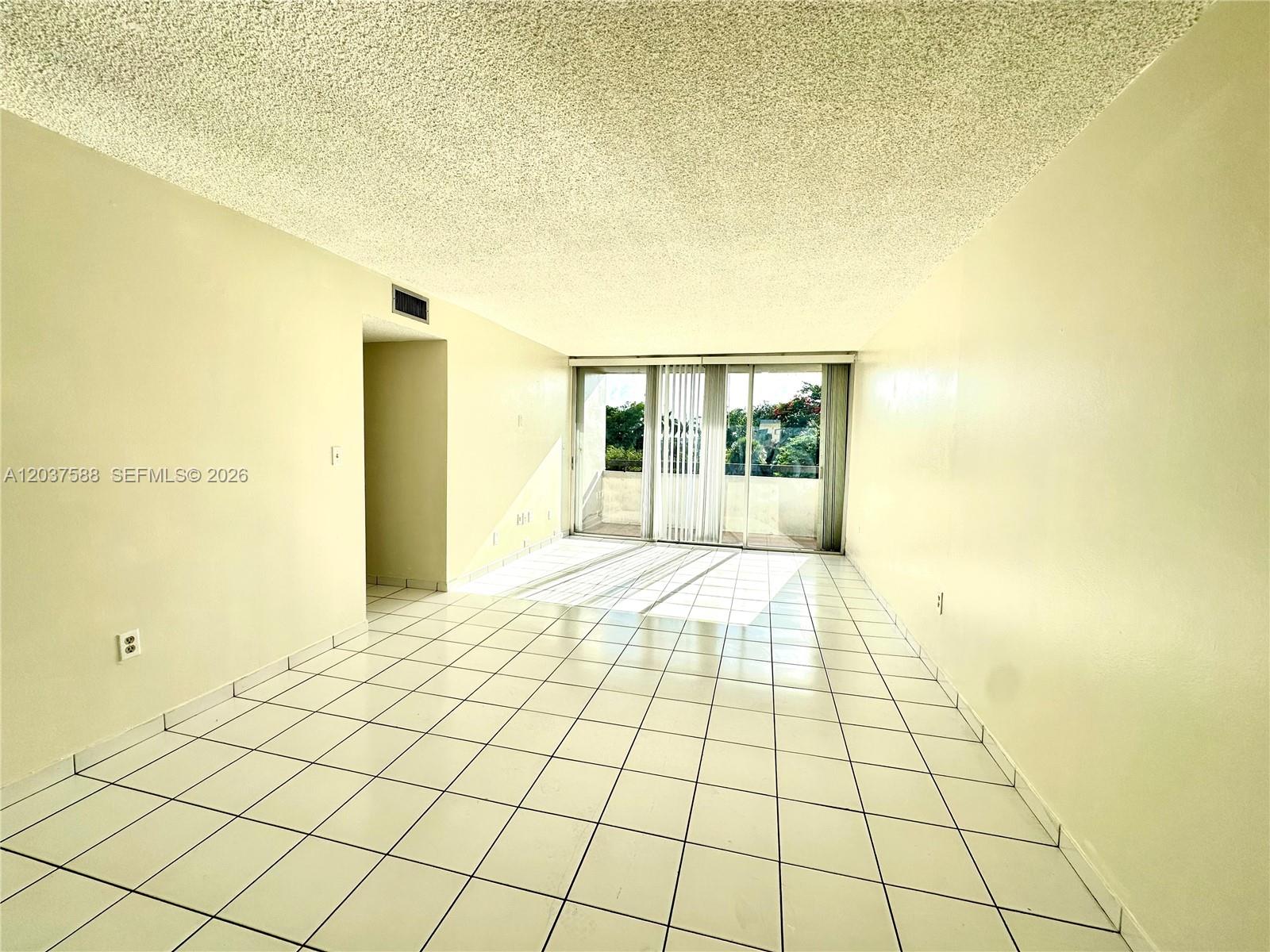 802 NW 87th Avenue