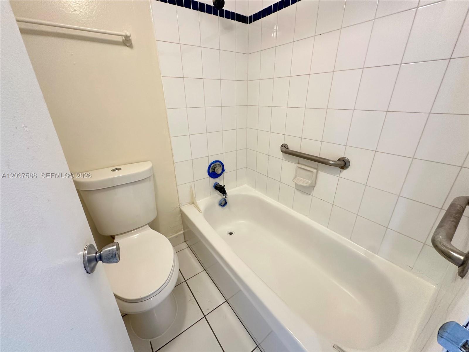 802 NW 87th Avenue