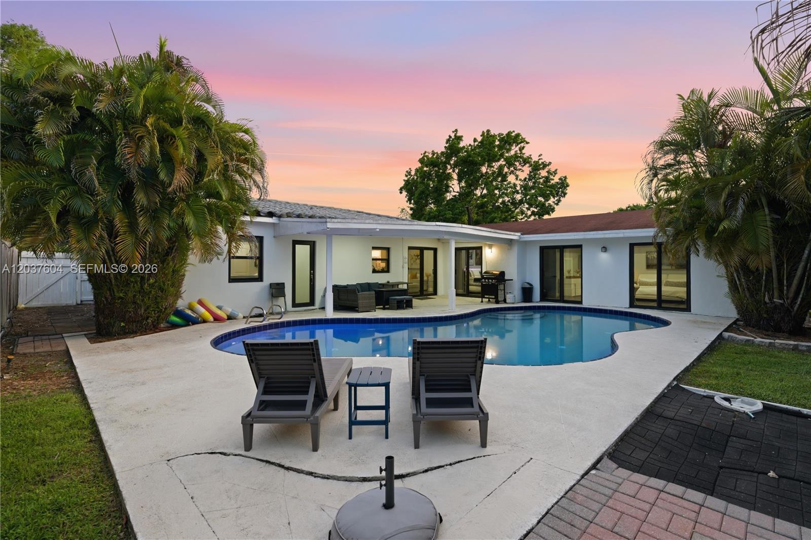 7395 SW 39th Street
