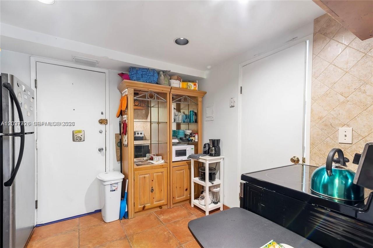 2841 NE 163rd Street