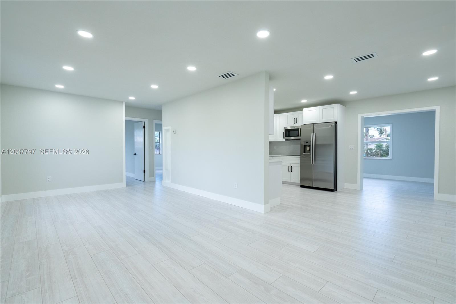 1550 NE 9th Court