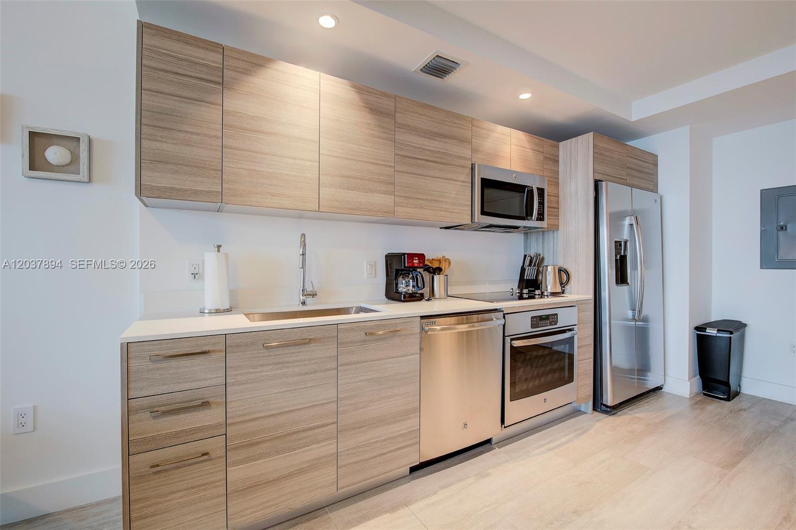 121 NE 34th Street