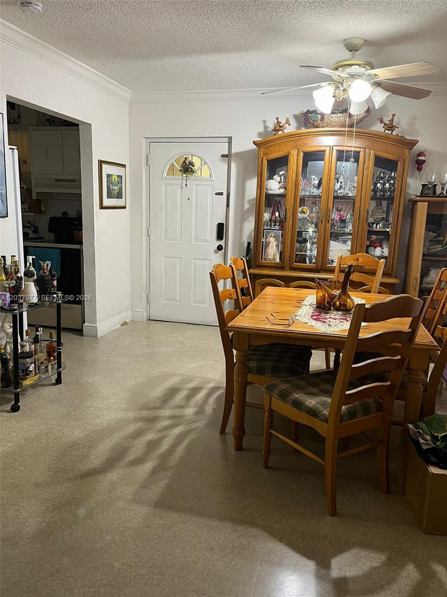 525 W 69th Street