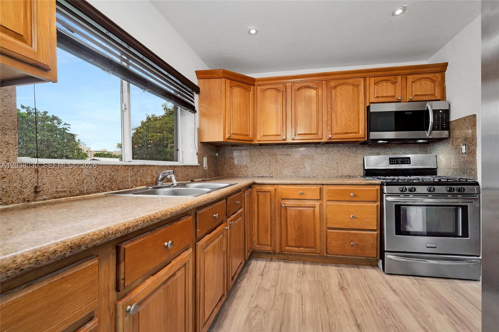 2501 NW 55th Terrace