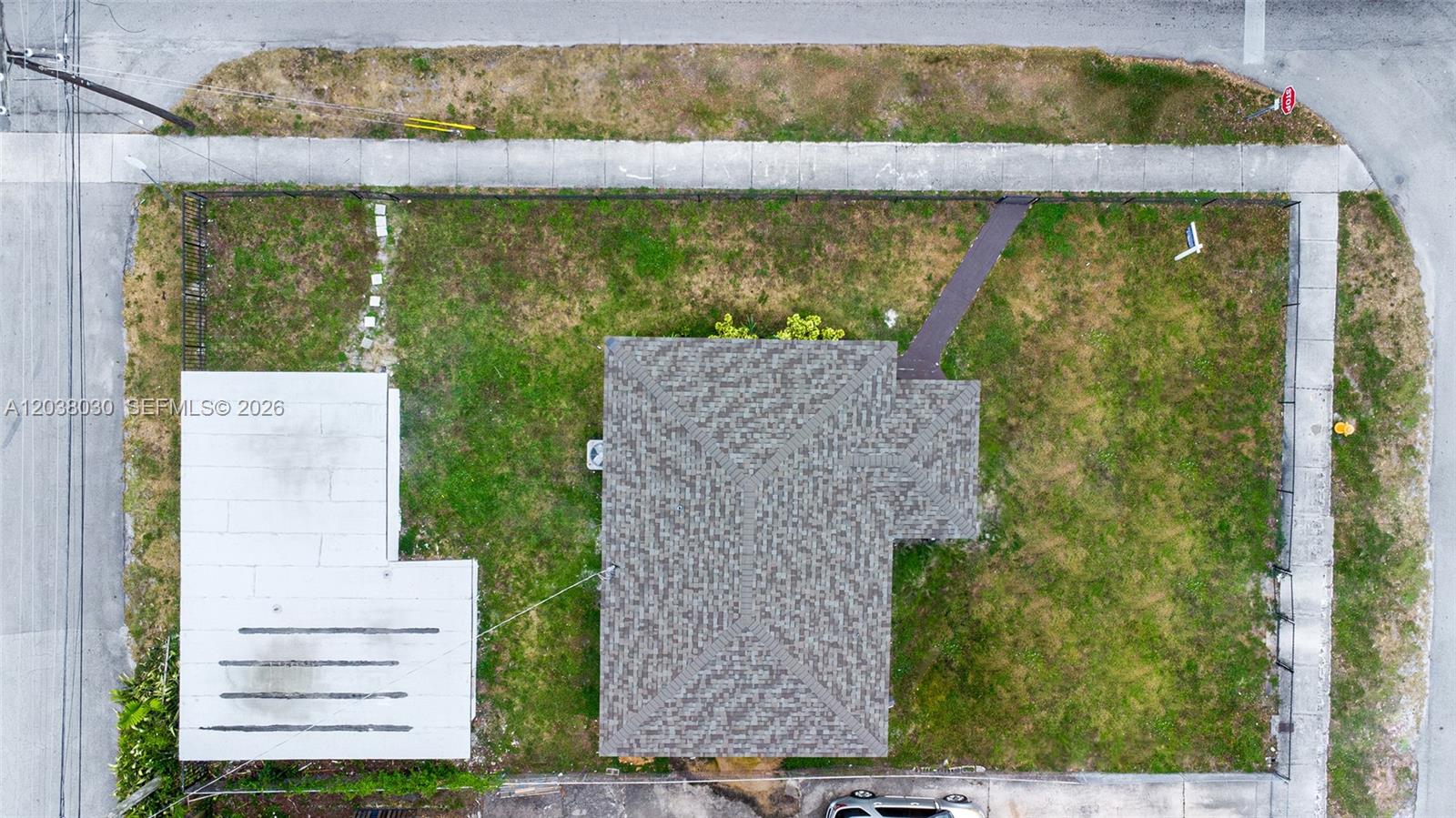 2501 NW 55th Terrace