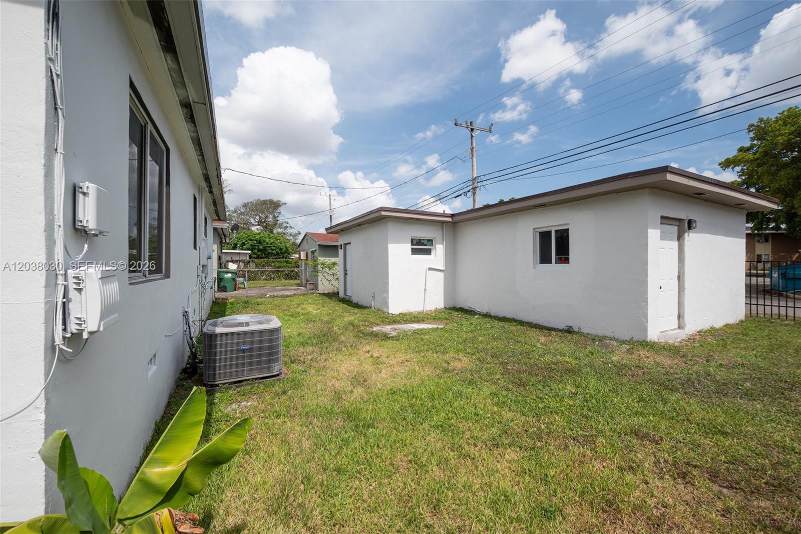 2501 NW 55th Terrace