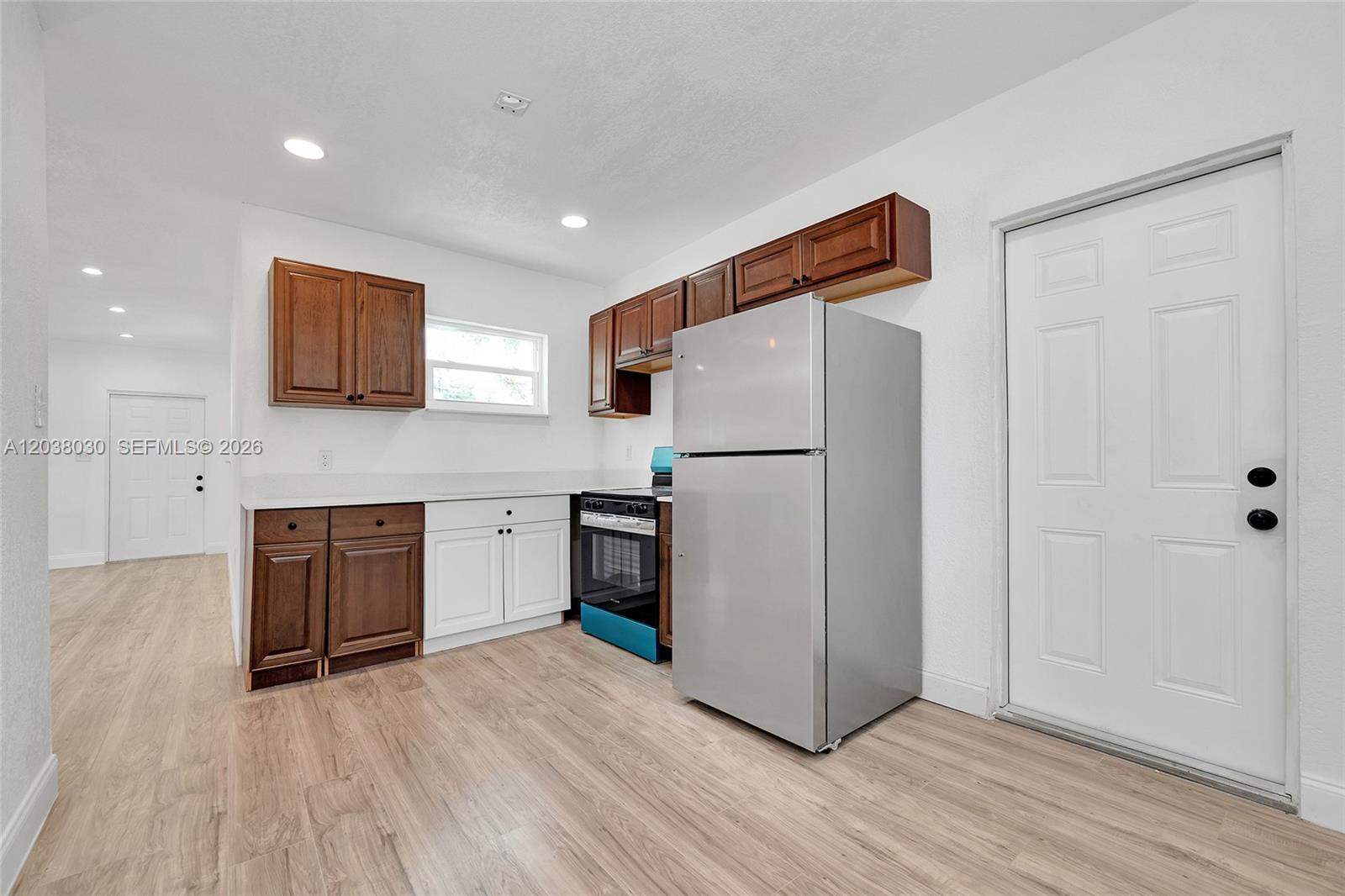 2501 NW 55th Terrace