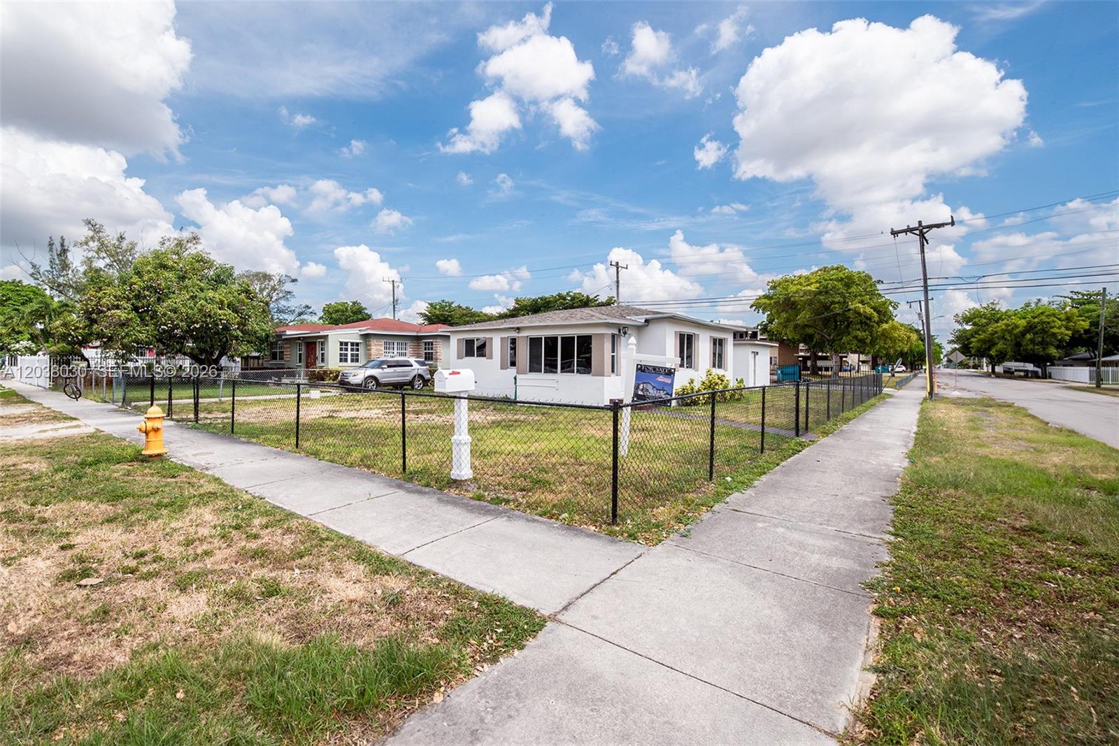 2501 NW 55th Terrace