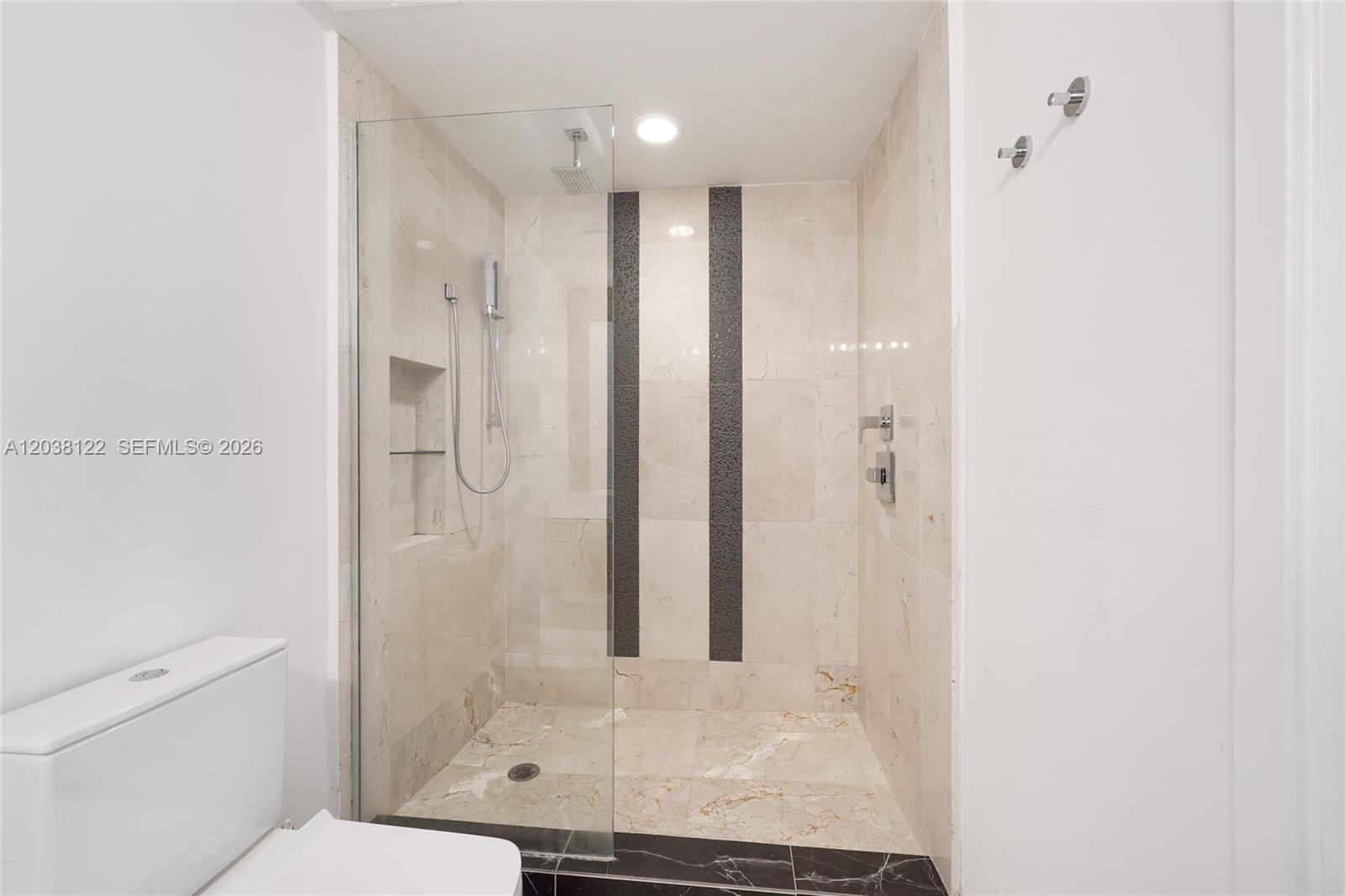 601 NE 27th Street
