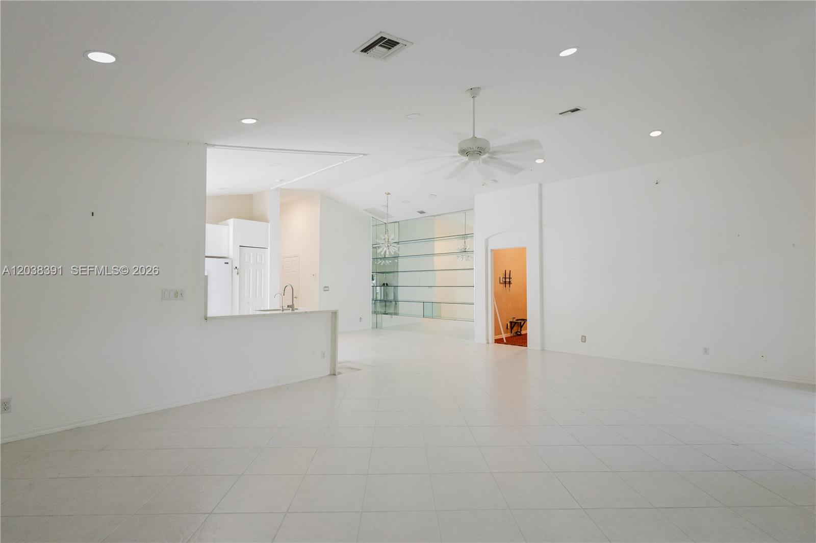 7577 Caprio Drive gallery image #6