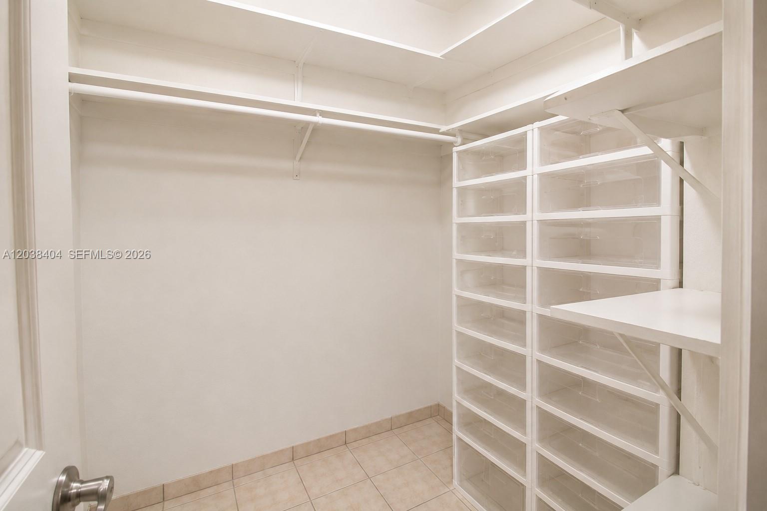572 E 38th Street