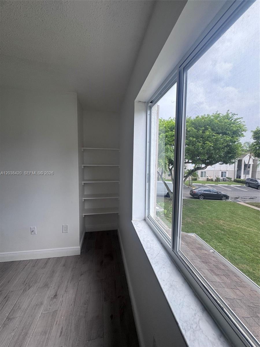 17425 NW 67th Place