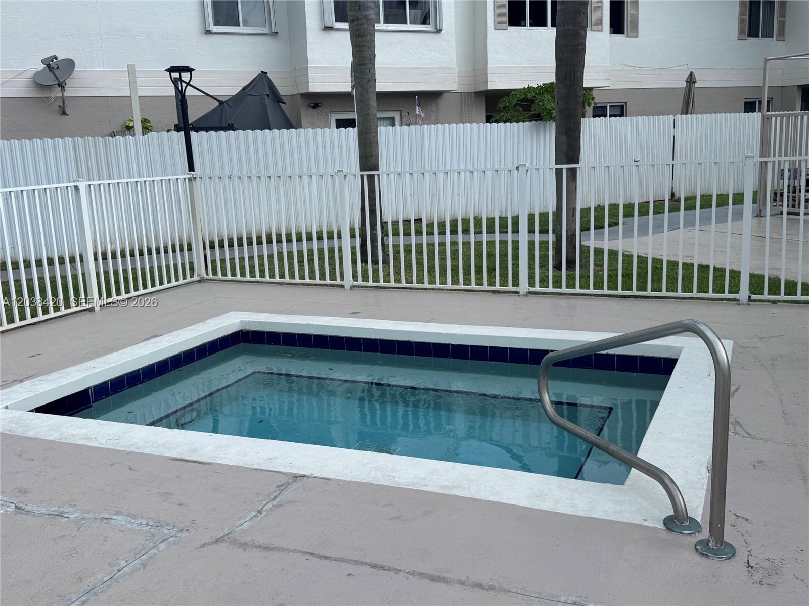 17425 NW 67th Place