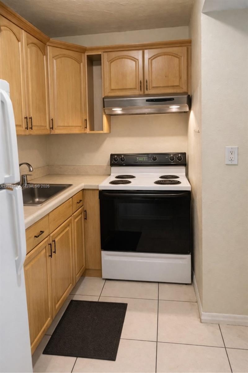 1090 NE 129th Street
