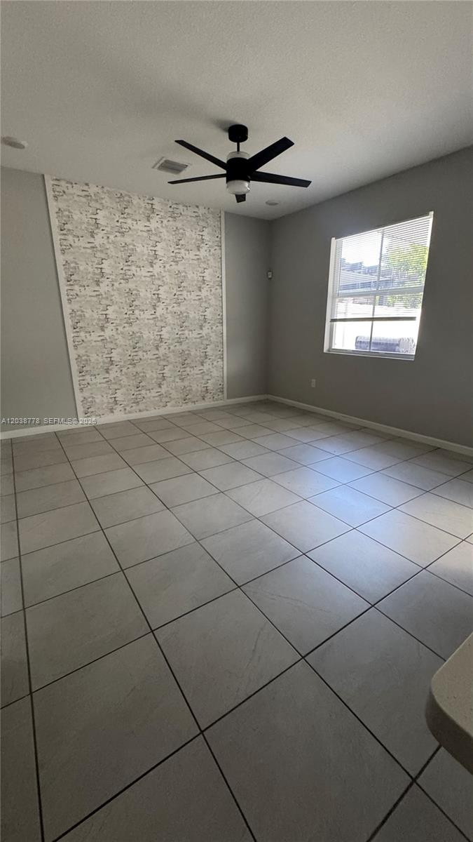 834 SE 16th Court