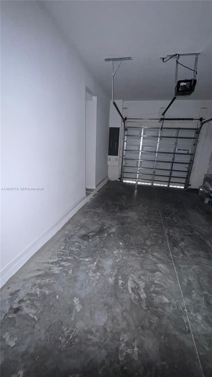834 SE 16th Court